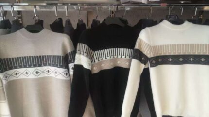 sweatershirt