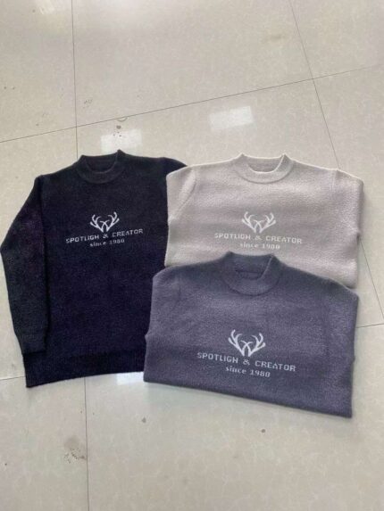 sweatershirt