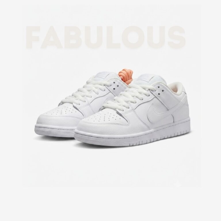 Nike Dunk Low Mens White Sneakers
